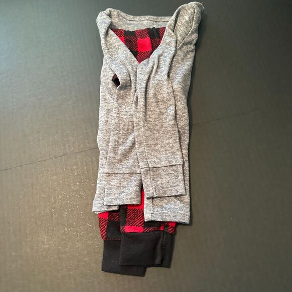 PJ Essentials Sleepwear "Believe" Christmas Gray/Red Plaid Pajama Set. Youth 4T - Picture 7 of 8